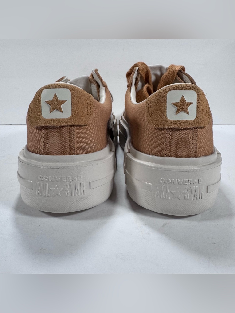 Converse CTAS Cruise Chunky Platform Sneakers Sandy Shore Egret Women Size 9 - Picture 5 of 10